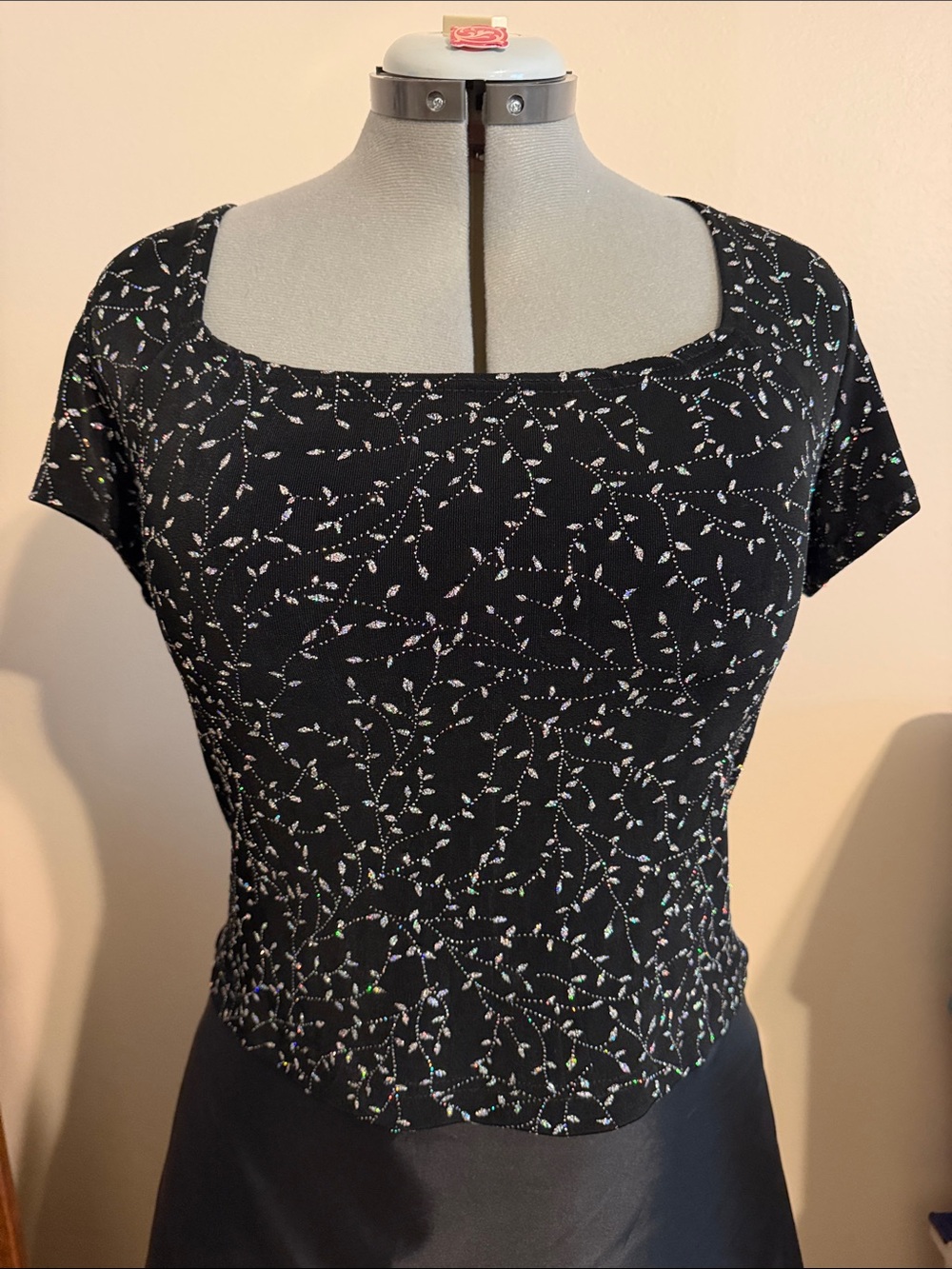 Dressbarn Square-Neck Black Floral Dressy Cap-Sleeve Top